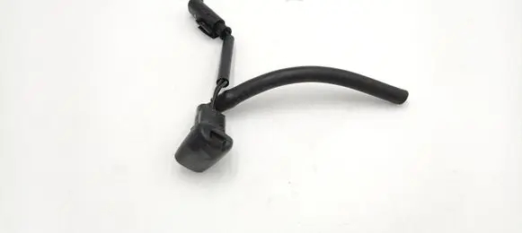 BMW 5 E60 E61 Windshield washer spray nozzle 61667132969 7132969 61667046060