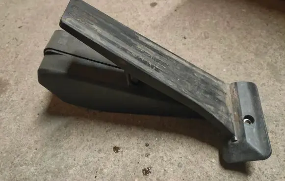 BMW 1 E81 E87 Accelerator throttle pedal 74766500
