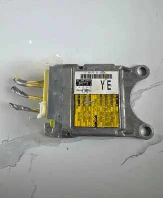 Toyota Prius (XW30) Airbag control unit/module 8917047110 K05231