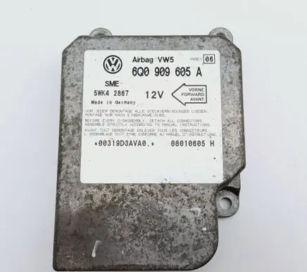 Volkswagen Golf IV Airbag control unit/module 6Q0909605A