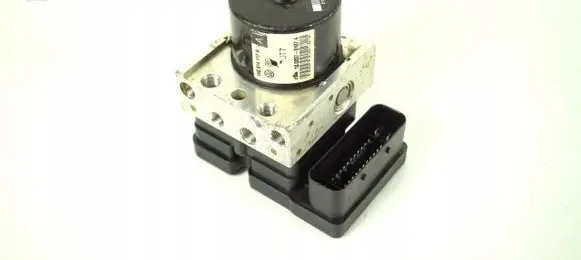 Skoda Octavia Mk2 (1Z) ABS Pump 1K0614117H