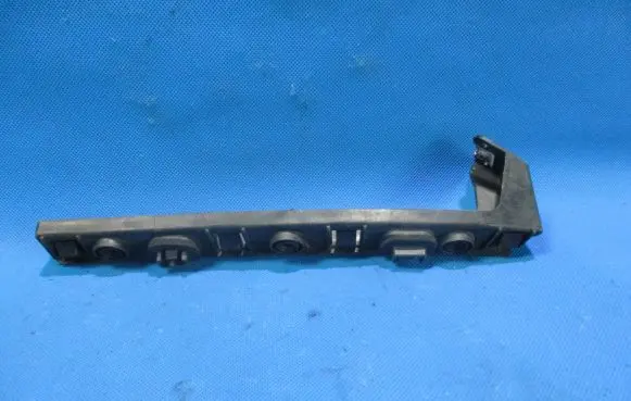 Fiat Tipo Sill supporting ledge 