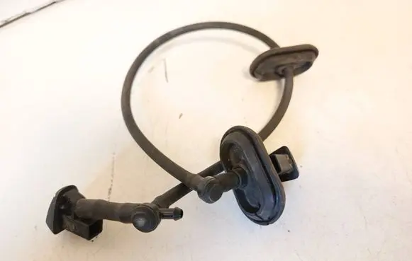 Volvo XC60 Windshield washer spray nozzle 30699651