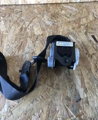BMW X5 E70 Front seatbelt 2716104109 12057100756