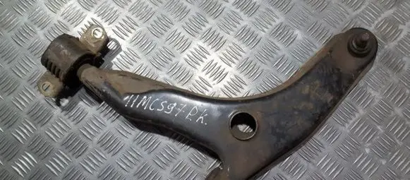 Mitsubishi Carisma Front lower control arm/wishbone