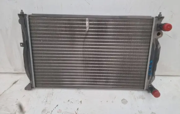Audi A4 S4 B5 8D Coolant radiator 8D0121251Q