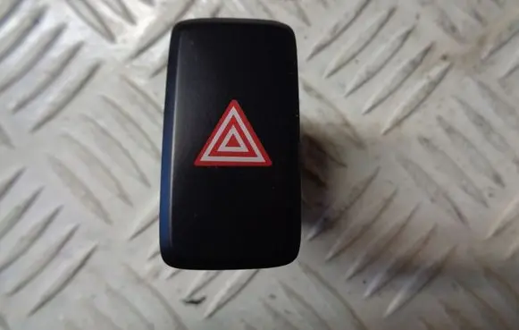 KIA Ceed Hazard light switch 93790A2900