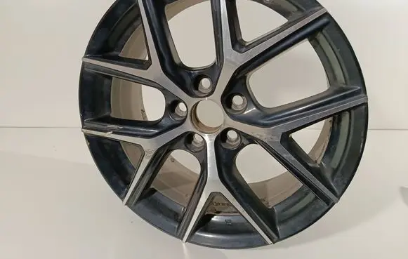 Toyota RAV 4 (XA40) R18 alloy rim 4261142690