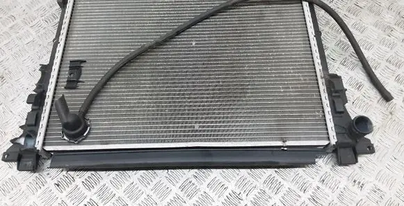 Chrysler Town & Country V Coolant radiator 04677755AE 40482A