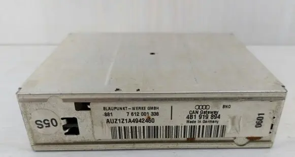 Audi A6 S6 C5 4B GPS navigation control unit/module 4B1919894 7261001338