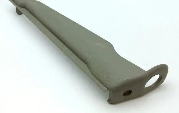 Jeep Grand Cherokee (WK) Front driver seat rail trim 611125