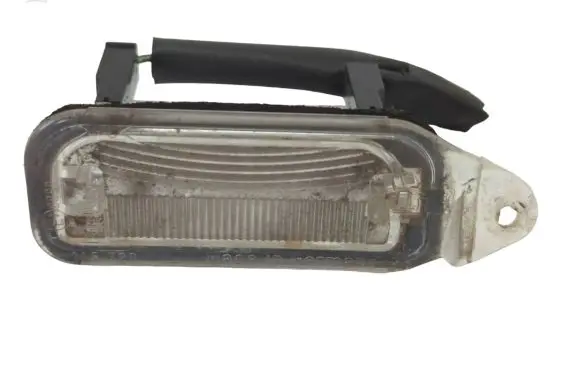 Mitsubishi Carisma Number plate light 145720 MR179517