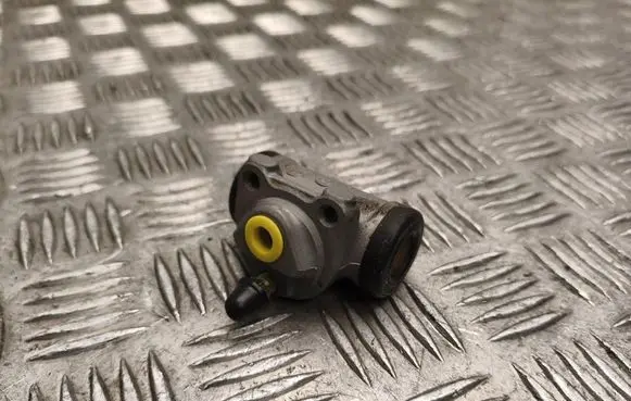 Renault Kangoo I Other brake parts 24322217163