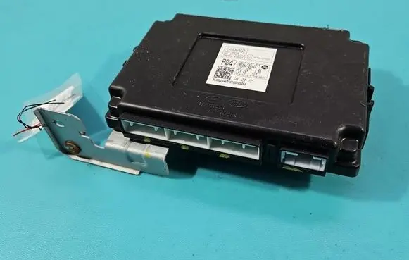Hyundai i30 Central body control module 95400G4460 IMPRK1588155