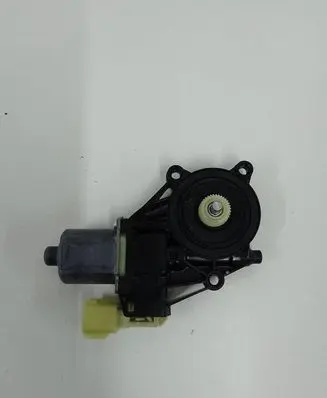 Ford Fiesta Front door window regulator motor 0130822619