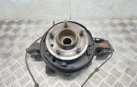 Land Rover Range Rover Sport L320 Rear wheel hub
