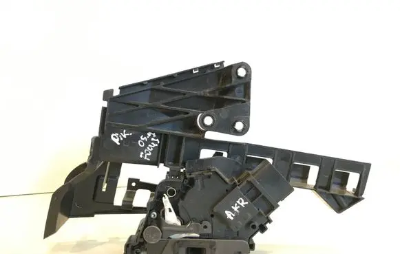 Ford Focus Rear door lock A26413BB 4M5A