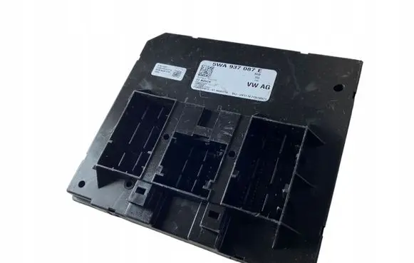 Volkswagen Golf VIII Comfort/convenience module 5WA937087E