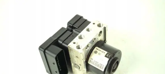 Skoda Octavia Mk2 (1Z) ABS Pump 1K0614117H 1K0907379P