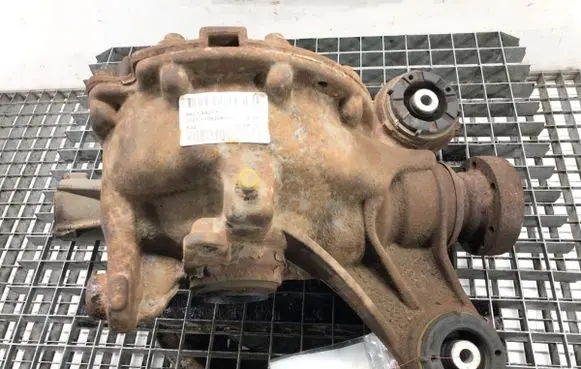 Jaguar XJ X351 Rear differential 9X23-4A213-CG2.73