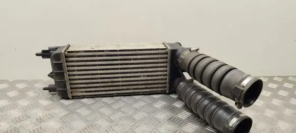 Peugeot 508 Intercooler radiator 9684957680 P9684957680 9684980180