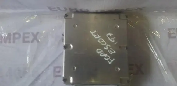 Ford Escort Engine control unit/module 95AB12A650ZA SILK