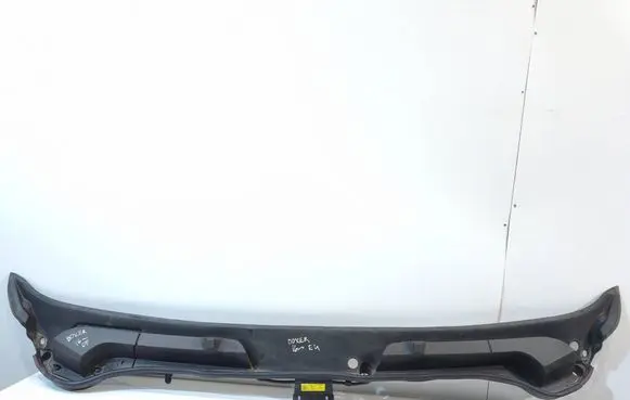Peugeot Boxer Wiper trim 1315953070