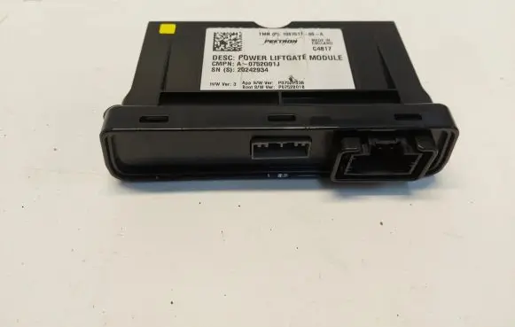 Tesla Model S Tailgate/trunk control unit/module 1007511-00-a