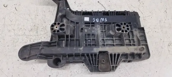 Volkswagen PASSAT B6 Battery tray 1K0915333