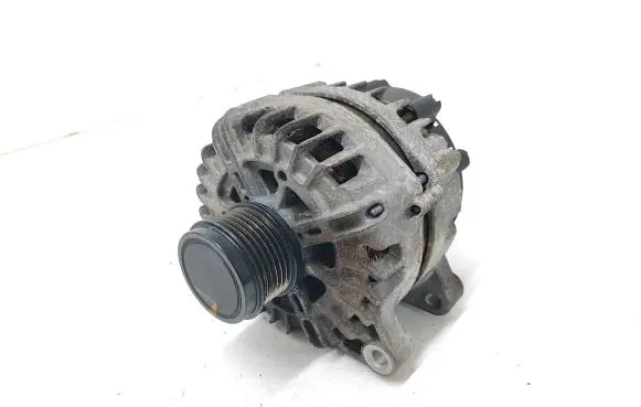 Peugeot Partner Generator/alternator 9810525380 2624310C 117250542