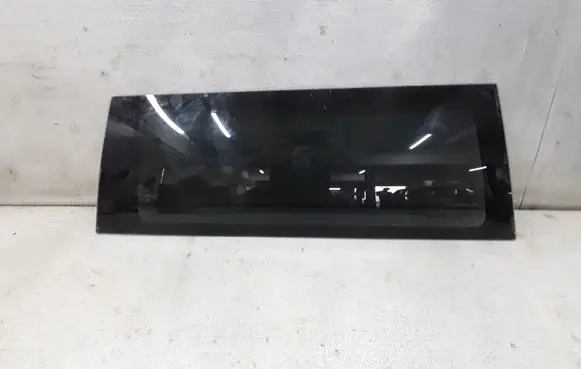 Honda HR-V Rear side window