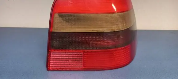 Volkswagen Golf IV Rear/tail lights 148202