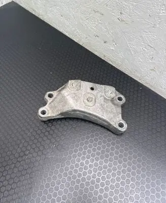 Volkswagen Touran II Gearbox mounting bracket 1K0199117AR