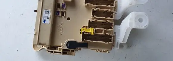 Toyota Auris E180 Comfort/convenience module