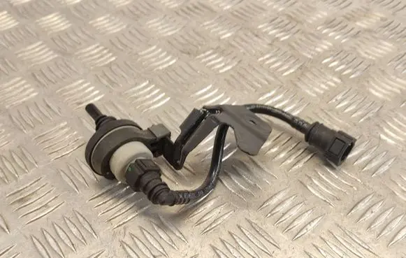 Dacia Sandero Vacuum valve 269516045