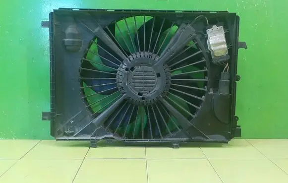 Mercedes-Benz E W212 Fan set 17AB10