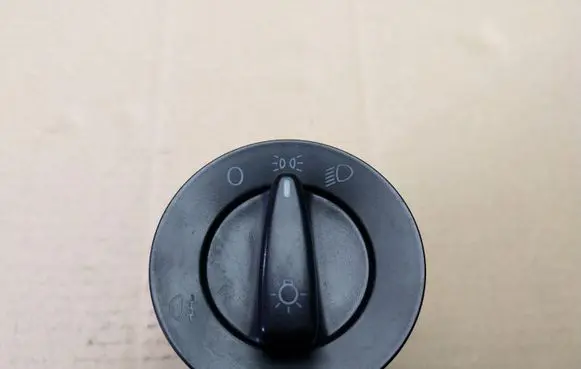 Volkswagen Polo III 6N 6N2 6NF Light switch 1C0941531