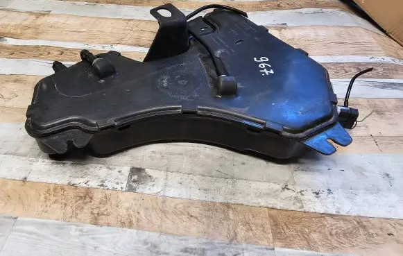 Peugeot 407 AdBlue liquid reservoir 9654039680