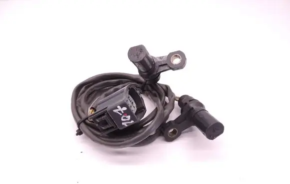 Volvo V70 Camshaft speed sensor D107