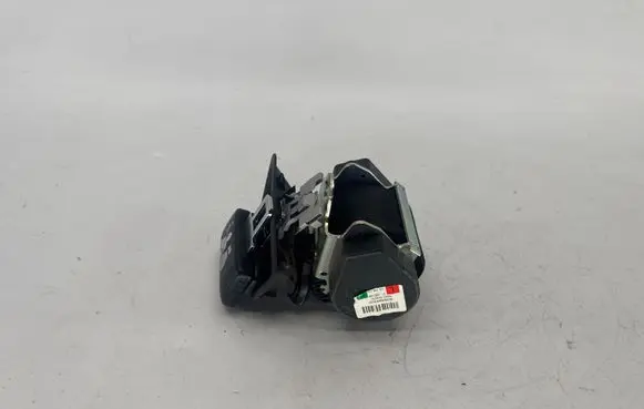 Audi Q7 4L Third row seat belt 4L0857811