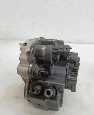 Volvo S80 Fuel injection high pressure pump 8689591 0445010043 010984