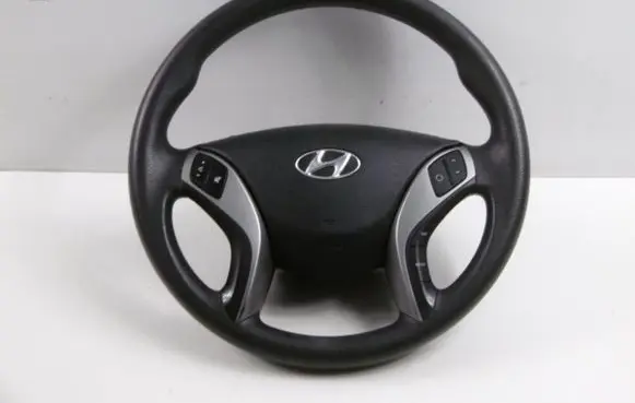 Hyundai i30 Steering wheel