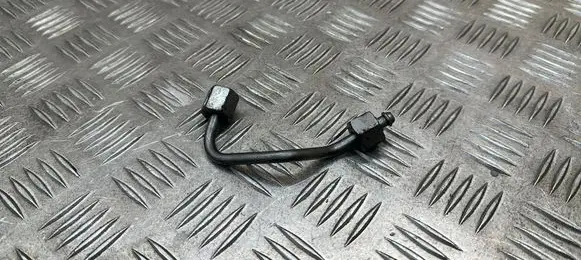 Mercedes-Benz E W212 Fuel injector supply line/pipe 