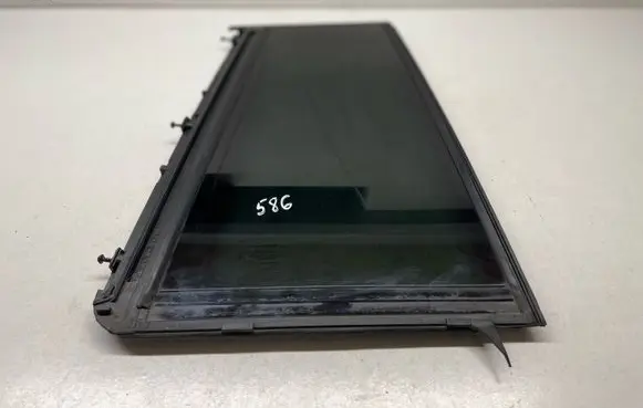 Mercedes-Benz GLS X166 Rear vent window glass A1667300855 1667300855