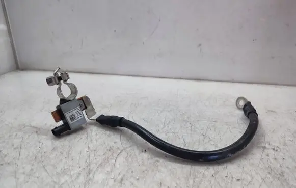 Audi A4 S4 B9 Negative earth cable (battery) 8S0915181C