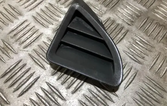 Dash center air vent grill