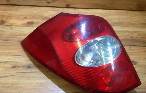 Renault Laguna II Rear/tail lights 8200002471