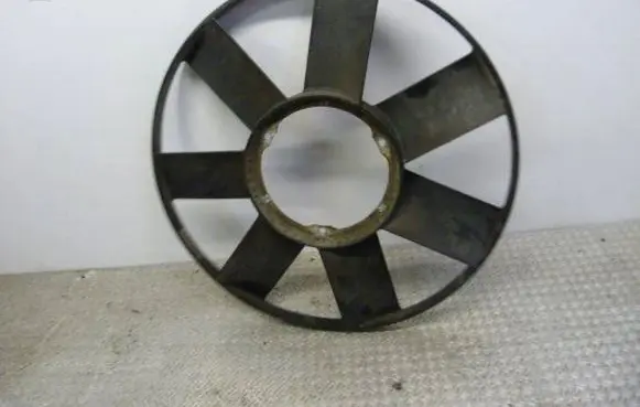 BMW 3 E46 Fan impeller 2243303