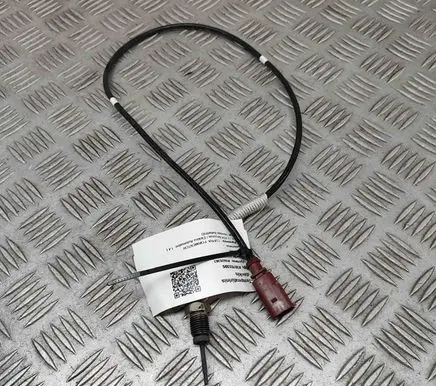 Cupra Formentor Oil temperature sensor 05E906088D