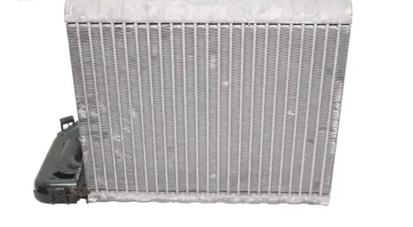Land Rover Range Rover Evoque L538 Air conditioning (A/C) radiator (interior) 7010973